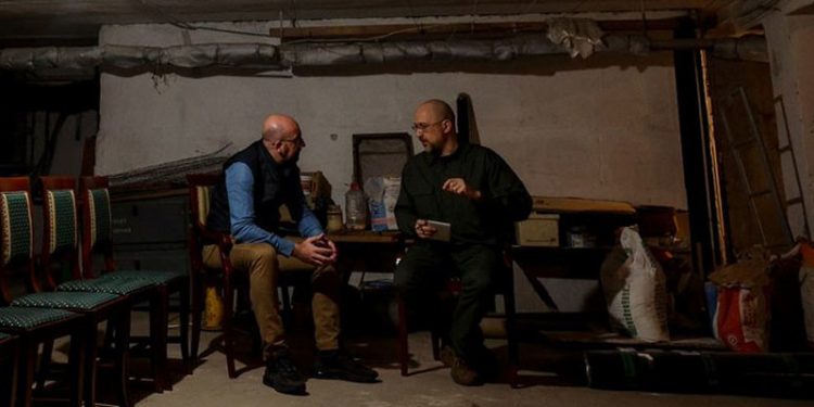 Rusya bombalayınca AB Konseyi Başkanı sığınağa girmek zorunda kaldı