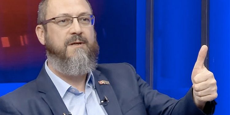 SADAT Başkanı sordu: Cumhurbaşkanı niye birden bire Adnan Tanrıverdi Paşa'yı başdanışmanlığa atadı