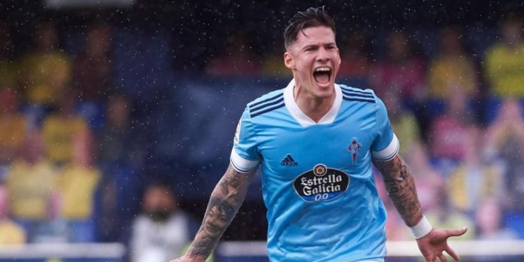 Santi Mina, cinsel istismar suçlamasından 4 yıl hapse mahkum edildi