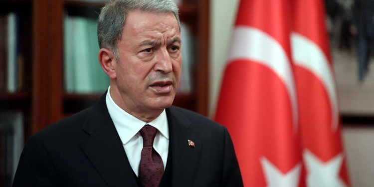 Savunma Bakanı Akar’dan Suriye’ye 'operasyon' açıklaması
