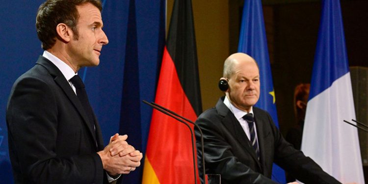 Scholz ve Macron, Rusya ile Ukrayna arasında ateşkesin sağlanmasını istedi