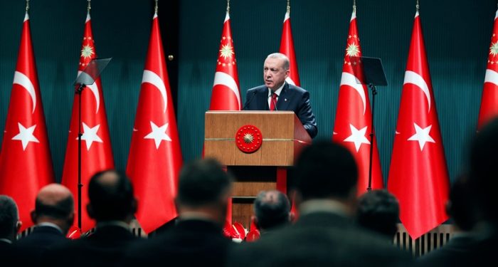 Seçim geliyor, kriz lazım!