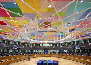 Suriyeliler için uluslararası camiadan 6,7 milyar dolar yardım sözü