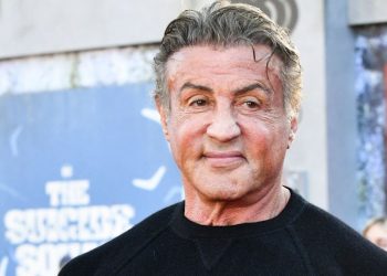 Sylvester Stallone'un canlandırdığı mafya babası karakteri Dwight'ın ilk görselleri paylaşıldı