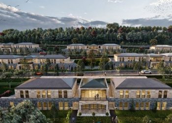 Sözcü yazarı Muratoğlu: Şirketler iflas ediyor, insanlar işsiz kalıyor diyenlere 'demek ki ekonomi kötü değilmiş' dedirten  'bakan köşkleri' hamlesi