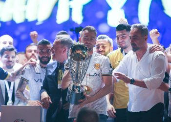 Süper Lig'e yükselen MKE Ankaragücü şampiyonluğunu kutluyor
