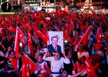 Sınanma vaktinde İslamcı mahalle