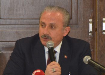 TBMM Başkanı Şentop: Akdeniz'in bir bebek ve çocuk göçmen mezarlığına döndüğünü üzülerek uzun yıllardır müşahede ediyoruz