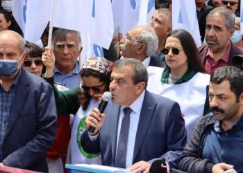 TMMOB Yönetim Kurulu Başkanı Koramaz: 'İktidar zorbalığına hiç boyun eğmedik, asla boyun eğmeyeceğiz'