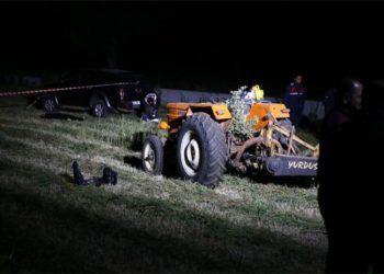 Tarım makinesinin fırlattığı taş başına isabet eden kişi hayatını kaybetti