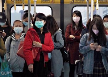 Tayvan'da günlük COVID-19 vaka sayısı 80 bini aşarak en yüksek seviyesini gördü