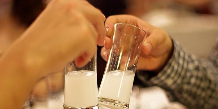 Temmuz ayında 70'lik rakıya 100 liralık 'sürpriz vergi zammı' gelebilir