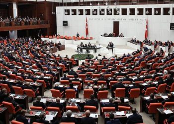 Tepki çeken sosyal medya düzenlemesi TBMM komisyonunda görülecek