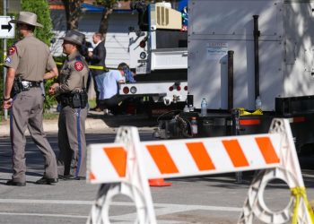 Texas'taki okul saldırısında polisten 'zamanında müdahale edilmeme' itirafı