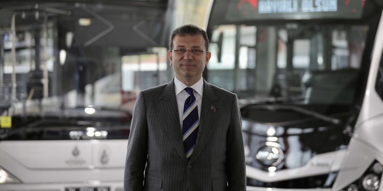 The Guardian’a konuşan İmamoğlu ‘6’lı masa’yı işaret etti