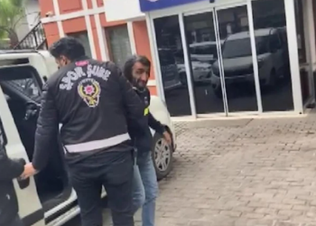 Trabzonspor bayrağını indirmeye çalışan 'Rambo Okan' ikinci kez gözaltına alındı