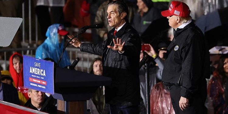 Trump, ABD Senatosuna aday ünlü cerrah Mehmet Öz'e destek için mitinge katıldı