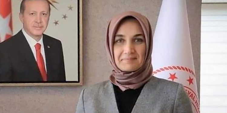 TÜRGEV’den bakan yardımcılığına ve valiliğe atandı: Kübra Güran Yiğitbaşı kimdir?