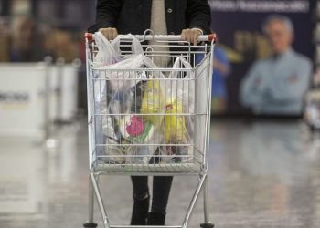 Tüketici güven endeksi tarihi düşük seviyesini sürdürdü!