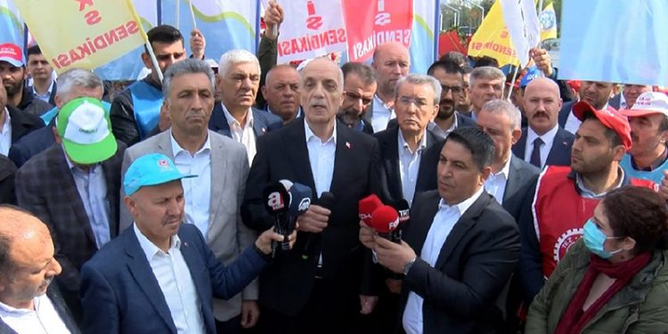 Türk-İş Başkanı Atalay: Asgari ücrete zam için temmuzu beklemenin anlamı yok