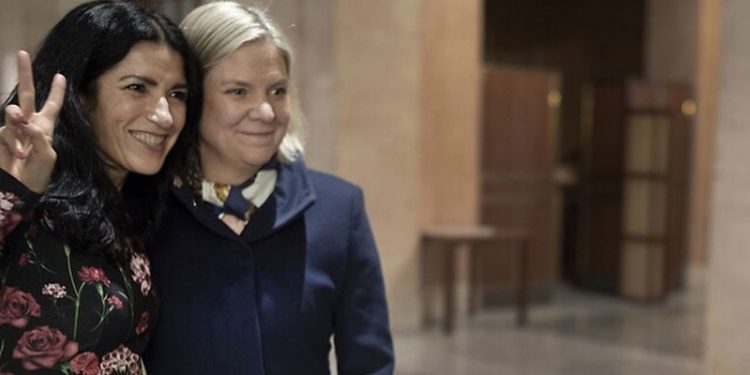 Türkiye’nin iadesini istediği İsveç milletvekili Kakabaveh: Ben değil, Türkiye elçisi derhal gönderilmeli