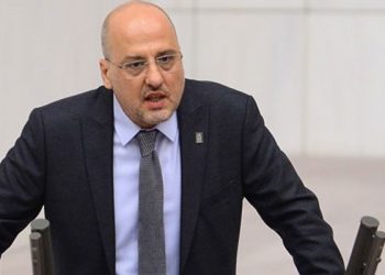 TİP'li Ahmet Şık: Kılıçdaroğlu'nın Alevi olmasının Türkiye toplumu ve siyaseti için bir mesele olduğunu kavrayarak hareket etmek gerekiyor