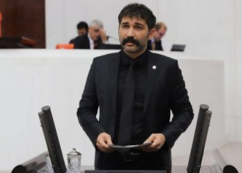 TİP'li vekil Barış Atay, iptal edilen konserleri Soylu'ya sordu: Talimatı siz mi verdiniz?