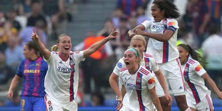 UEFA Kadınlar Şampiyonlar Ligi şampiyonu Lyon oldu