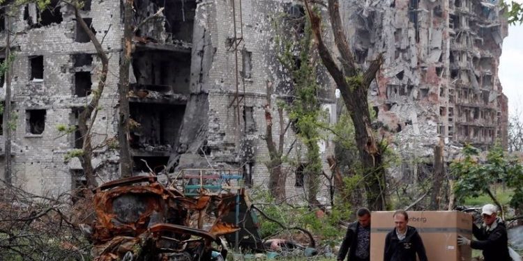 Ukrayna: Mariupol'deki bir binanın bodrumundan 200 ceset çıkarıldı