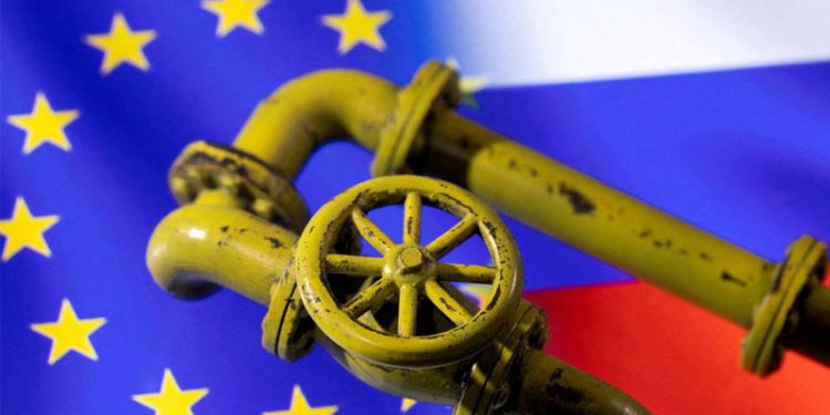 Ukrayna duyurdu: Rus gazının Avrupa'ya temel sevkiyat hattı kesilecek