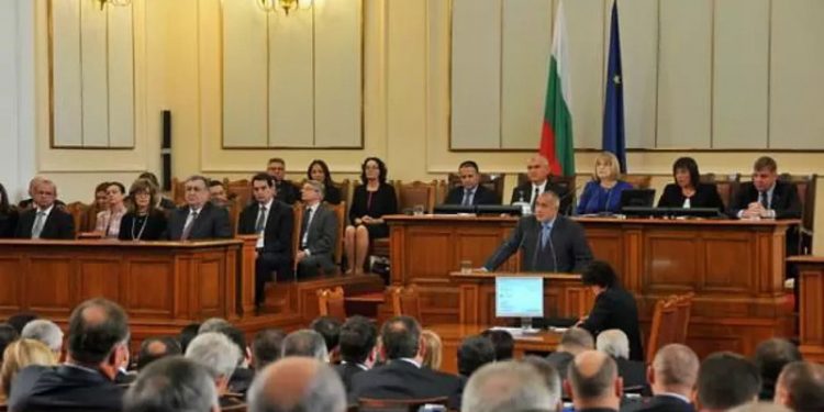 Ukrayna'nın askeri teçhizatı Bulgaristan'da onarılacak