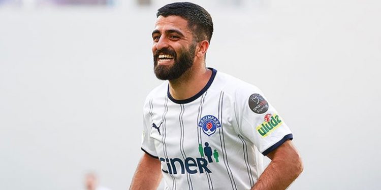 Umut Bozok, gol krallığını yabancılara bırakmadı