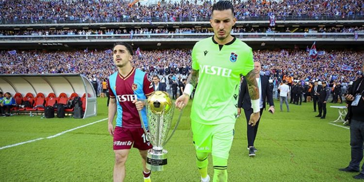 Uğurcan Çakır'lı Trabzonspor en az gol yiyen takımlardan biri oldu