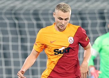 Victor Nelsson, Aston Villa'nın radarına girdi