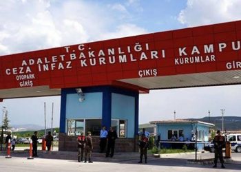 Virüsten korunmak ve temizlik için cezaevinde sirke yapan kadınlara dava açıldı