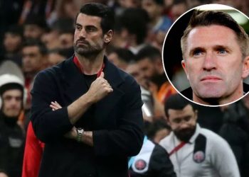 Volkan Demirel ile yollarını ayıran Karagümrük'te 'Robbie Keane' görüşmesi