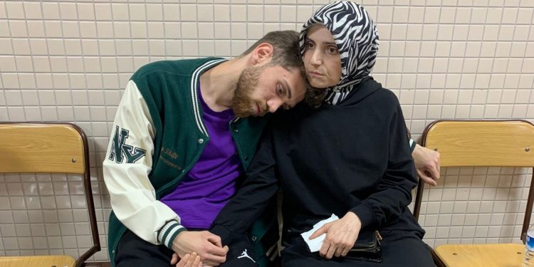 Yeneroğlu: Kuran okumuş, namaz kılmış, sohbette görülmüş… Cezası 7 yıl 15 ay