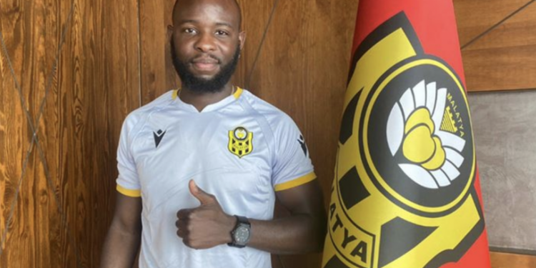 Yeni Malatyaspor'un eski futbolcusu 29 yaşında yaşamını yitirdi