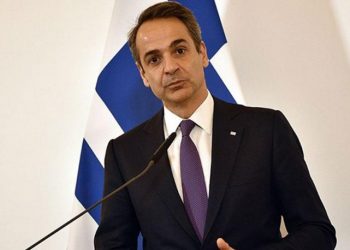 Yunanistan elektrik faturalarındaki ek maliyetlerin yüzde 60'ını hanelere geri ödeyecek