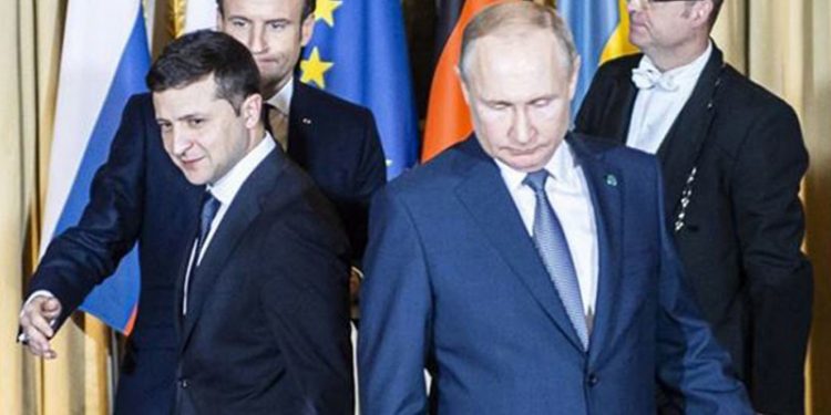 Zelenski: Putin ile görüşmeye hazırım