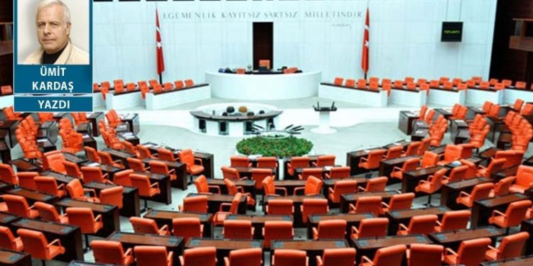 Zihniyet ikliminde bir çıkmaz: Kısır döngüde debelenen Türkiye