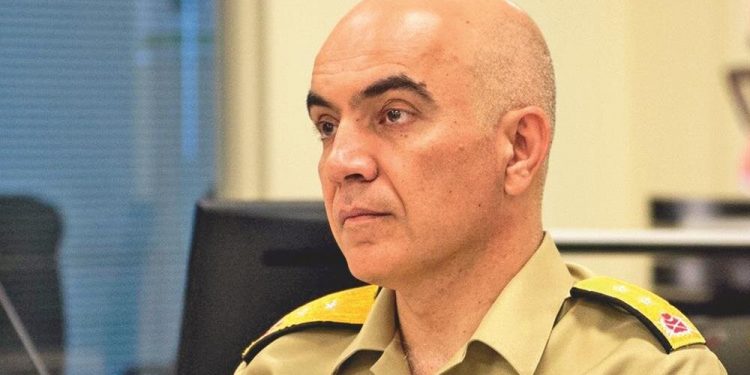 Tümamiral Uğurlu: Marmaris’e giden General Sönmezateş’ın ekibinde iki MİT elemanı vardı