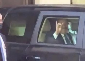 Çavuşoğlu'nun 'bozkurt selamı'na Uruguay'dan tepki: Atama ertelendi