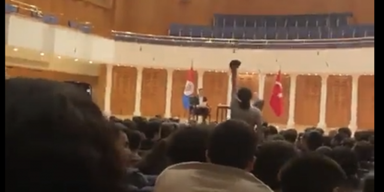 Ümit Özdağ Bilkent'te protesto edildi: Üniversitelerde ırkçılığa izin vermeyeceğiz!