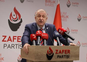 Ümit Özdağ’dan Soylu’ya: 15 Temmuz’da yarım kalan neydi?