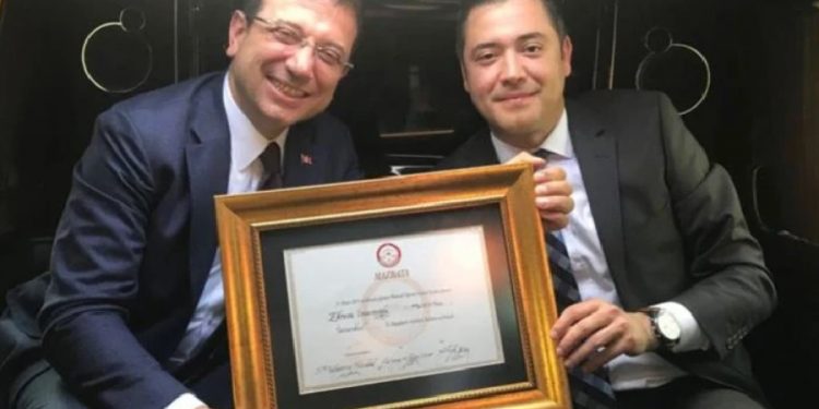 İBB Sözcülüğü birimi kaldırıldı, Murat Ongun profilini yeniledi