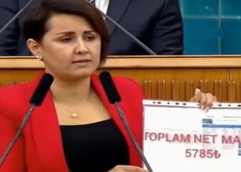 İYİ Parti kürsüsünde konuşan sağlık çalışanına disiplin cezası verildi