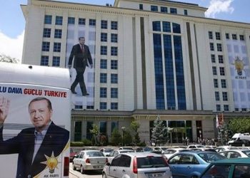 İbrahim Kahveci: Bugün iktidar iktidarı bırakmak için aslında ne gerekiyorsa yapıyor