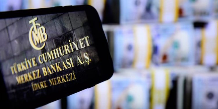 İddia: Merkez Bankası'ndan firmalara 'döviz satın' talebi