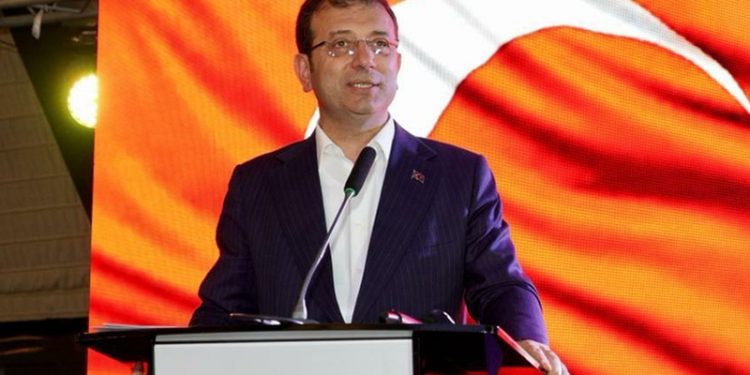 İmamoğlu: ‘Yeşil ceket giyinmeyle yeşil alancı olunmaz’